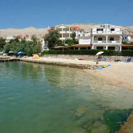 Lotus Pag Town